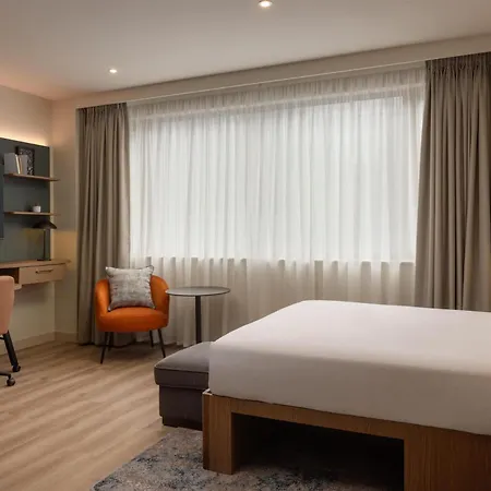 فندق Home2 By Hilton Centre 4*