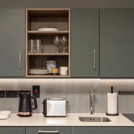 فندق Home2 By Hilton Centre 4*