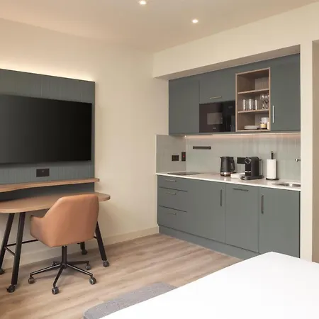 Home2 By Hilton Centre 4*