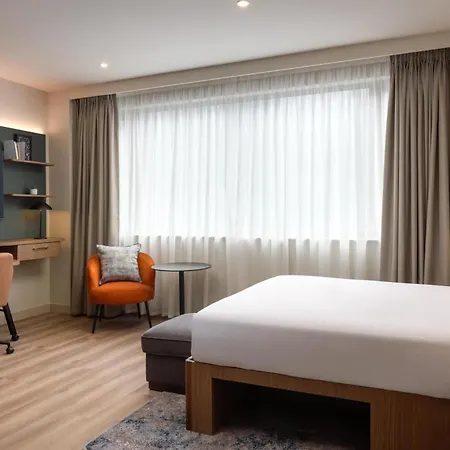 Home2 By Hilton Centre
