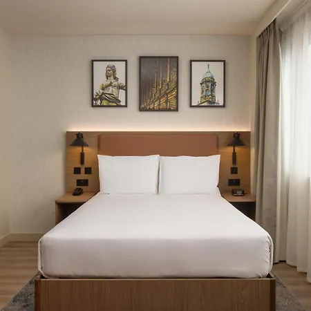 فندق Home2 By Hilton Centre دبلن