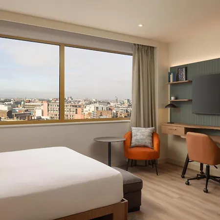 Home2 By Hilton Centre 4*