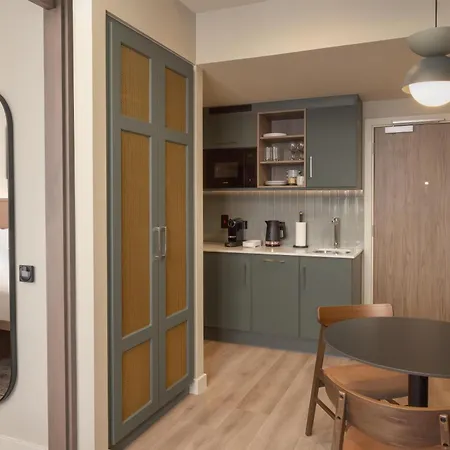 Home2 By Hilton Centre 4* دبلن
