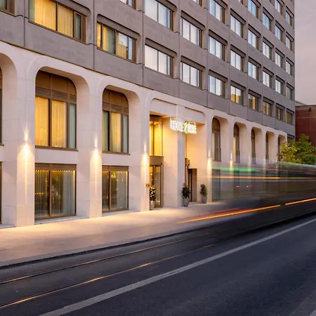 فندق Home2 By Hilton Centre دبلن